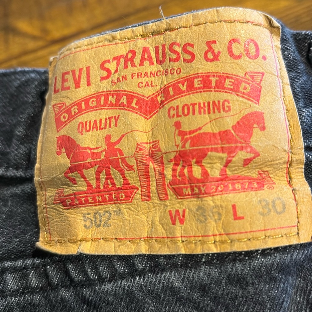 Men’s Levi’s 502